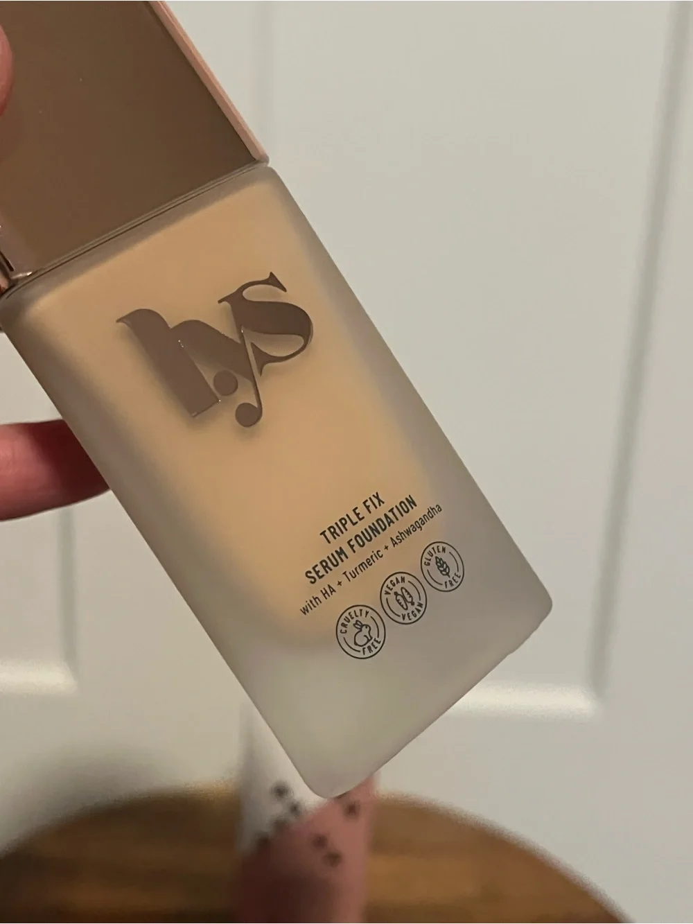 Lys Triple Fix Serum Foundation - LG6
